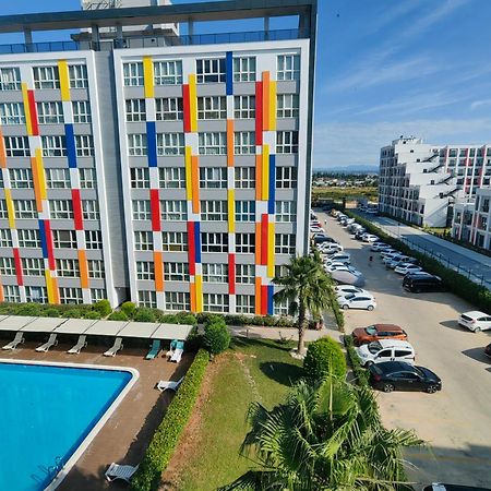 Selin'S Apartment With Pool View Antalya Exterior photo