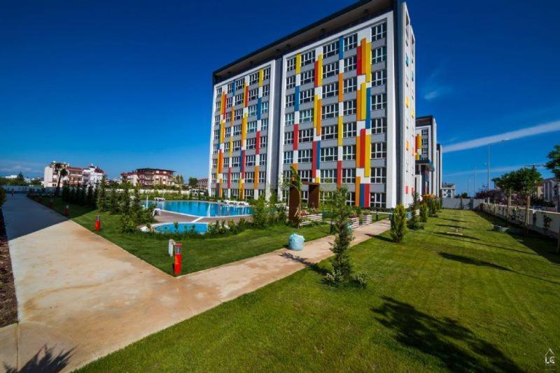 Selin'S Apartment With Pool View Antalya Exterior photo